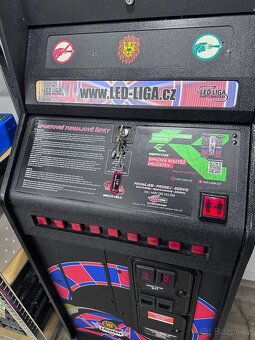 Šipky, šípkový automat Löwen Turnier TOP - 5