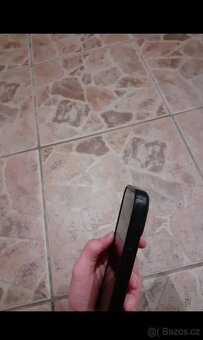 Černý kryt na iPhone 13/14 - 5