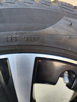 Originální dvourozměrná ALU kola MERCEDES 18" s pneu PIRELL - 5
