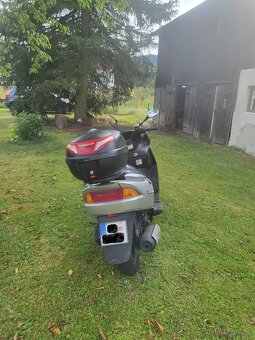 Skútr Suzuki Burgman 150 výkon 10,5KW - 5