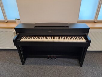 Digitální piano Yamaha CLP-645 B - 5