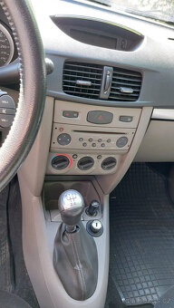 RENAULT THALIA II 1.2 16V PRIVILEGE - 5