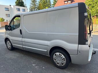 Opel Vivaro 1.9, L1H1, rok 2006 - 5