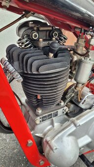 Jawa 350 OHV, rok 1936, odkryté ventily - 5