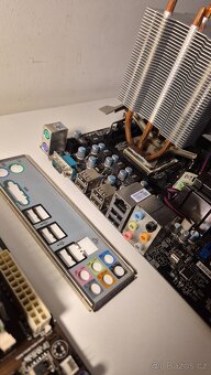 💻 Prodám 2x základní desku s CPU a RAM – funkční, cena doho - 5