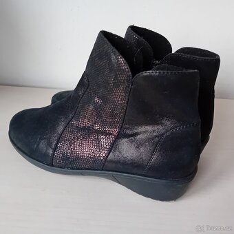 dám.zimní kožené nové boty č.41/7 zn. Softline - 5