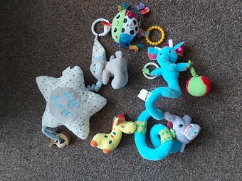 Hrací deka +zavesne hračky a štěrkátka. - 5