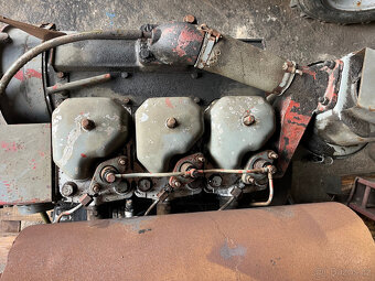 Komplení, funkční motor Slávia - 5