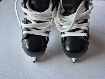 Bauer Nexus 3000 vel. 29,5 - 5