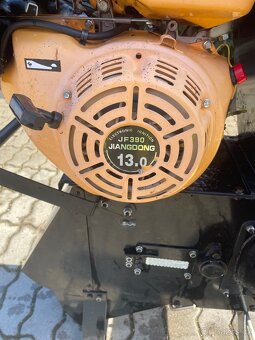 Štěpkovač větví Agama fys 13 - 5