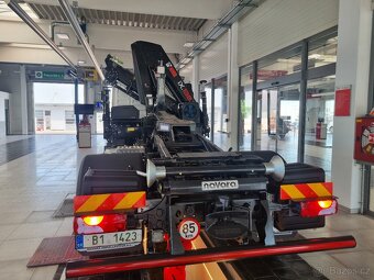 MAN OSMNÁCTITUNA RUKA HIAB 138 + NOSIČ KONTEJNERU 10T - 5