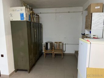 Komerční prostor - areál prodeje stavebnin, 4.044 m2, ul. Op - 5