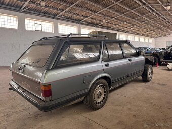 Ford Granada 2.8 injection - náhradní díly - 5