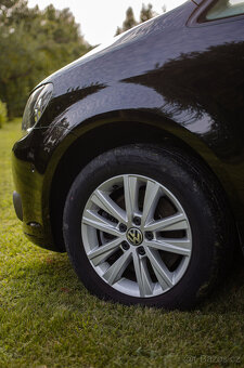 VW Touran STYLE, 2.0 TDI 103kW, 2012, 7 míst - 5