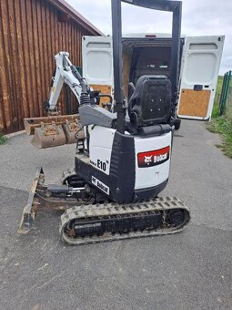 Minibagr Bobcat E10, 3x lžíce - 5