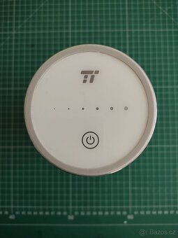 Moderní LED lampička s dotykovým ovládáním a režimy - 5