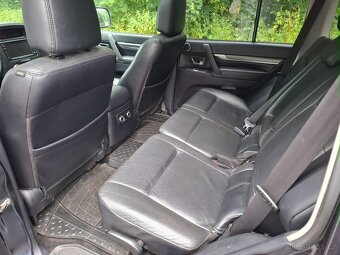 Mitsubishi Pajero 3.2 DiD , 7 míst - DPH - 5