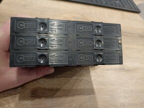 Box na kazety Omega A - 5