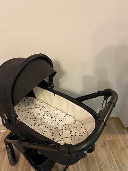Kocarek Kinderkraft Nea + vajicko Kiddy Evoluna isize 2 - 5