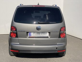 Volkswagen Touran 2.0 TDi , 103 kW nafta, 2008 - 5