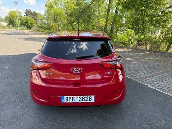Hyundai i30 1.4i 73kw 2014 Nove v ČR - 5