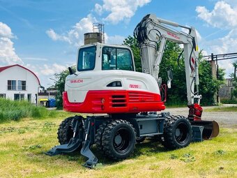 Kolové rypadlo Takeuchi TB295W 2PB - 5
