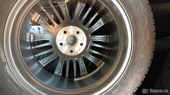 Ford Kuga r18 originální disky Ford 225/60 r18 Nokian čidla - 5