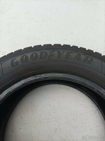 Zimní pneu Goodyear 205/55 R16 94V - 5