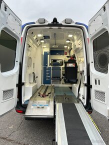 Mercedes-Benz Sprinter 3.0 CDI Sanitní vůz - automat - 5
