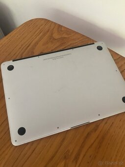 Mac Book Air mid 2011, 13' na novou instalaci nebo dily - 5