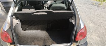 Peugeot 206 1,2 44kW r.v.2004 - 5