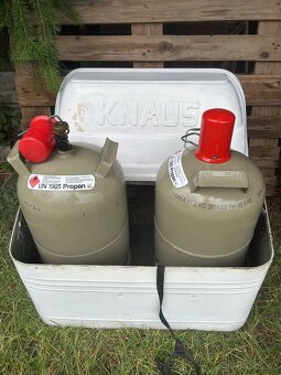 Knaus monsun - veterán, interiér - 5