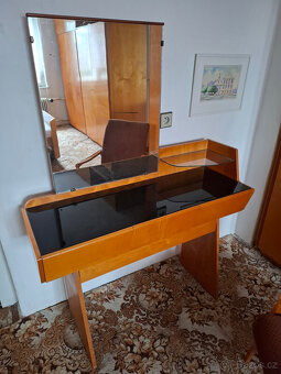 Ložnice po babičce - 5