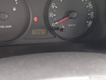 Kia Picanto 1.0 benzín - 5