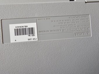 Klávesy YAMAHA PSR-295 - 5