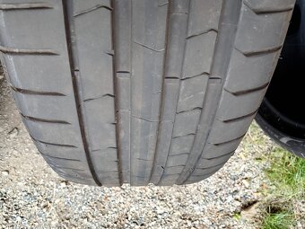 245/40/18 255/40/19 235/50/20 245/35/20 275/40/21 kusovka - 5