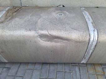 hliníkovou nádrž na DAF XF 106, objem 690litrů - 5