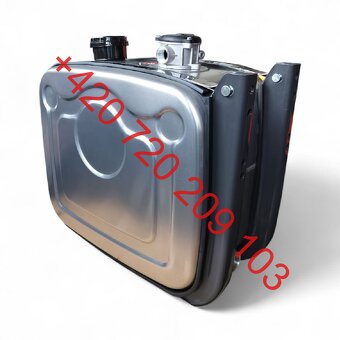 Olejová nádrž boční 60–230 l, hliník – víčko, filtr, držáky - 5