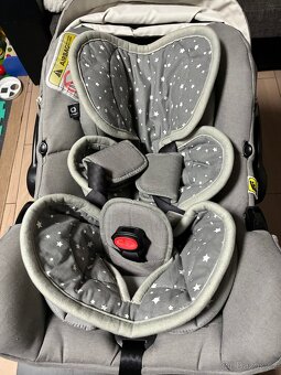 Autosedačka vajíčko a isofix - 5