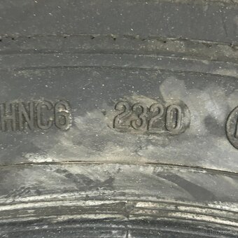 Letní pneu 205/75 R16C 113/111R Continental 5,5-6mm - 5