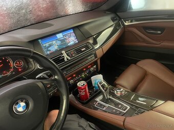 BMW 550i - 5