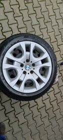 Prodám zimní pneu DUNLOP 225/50 R17 - 5