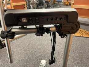 Prodáme elektrické bicí CSD400 Black - 5
