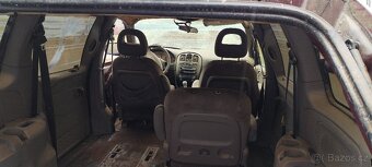 Chrysler voyager r.v.2003 - 5