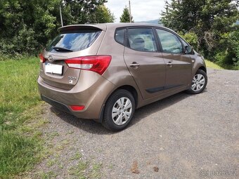 HYUNDAI ix20 NOVÉ V ČR 2.MAJITEL 1.4i BENZÍN 2013 - 5