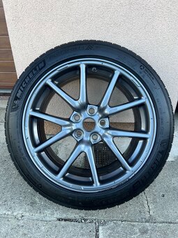 Alu R18 - Tesla Model 3 - 5