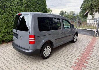 Volkswagen Caddy 1,6 TDi klima 2 x šoupačky nafta - 5