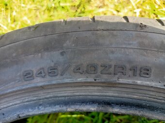 DUNLOP 245/40 18 - 5