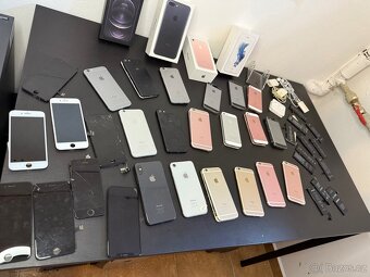 Mix iPhone 20ks + díly - 5