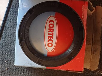 Discovery 1 - kladky rozvodu - 5